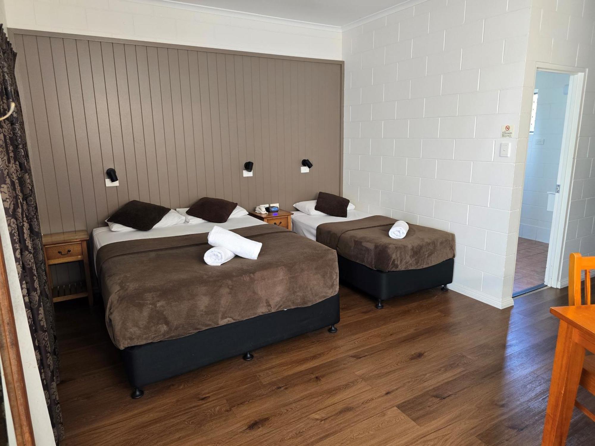 Colonial Rose Motel Townsville Kültér fotó